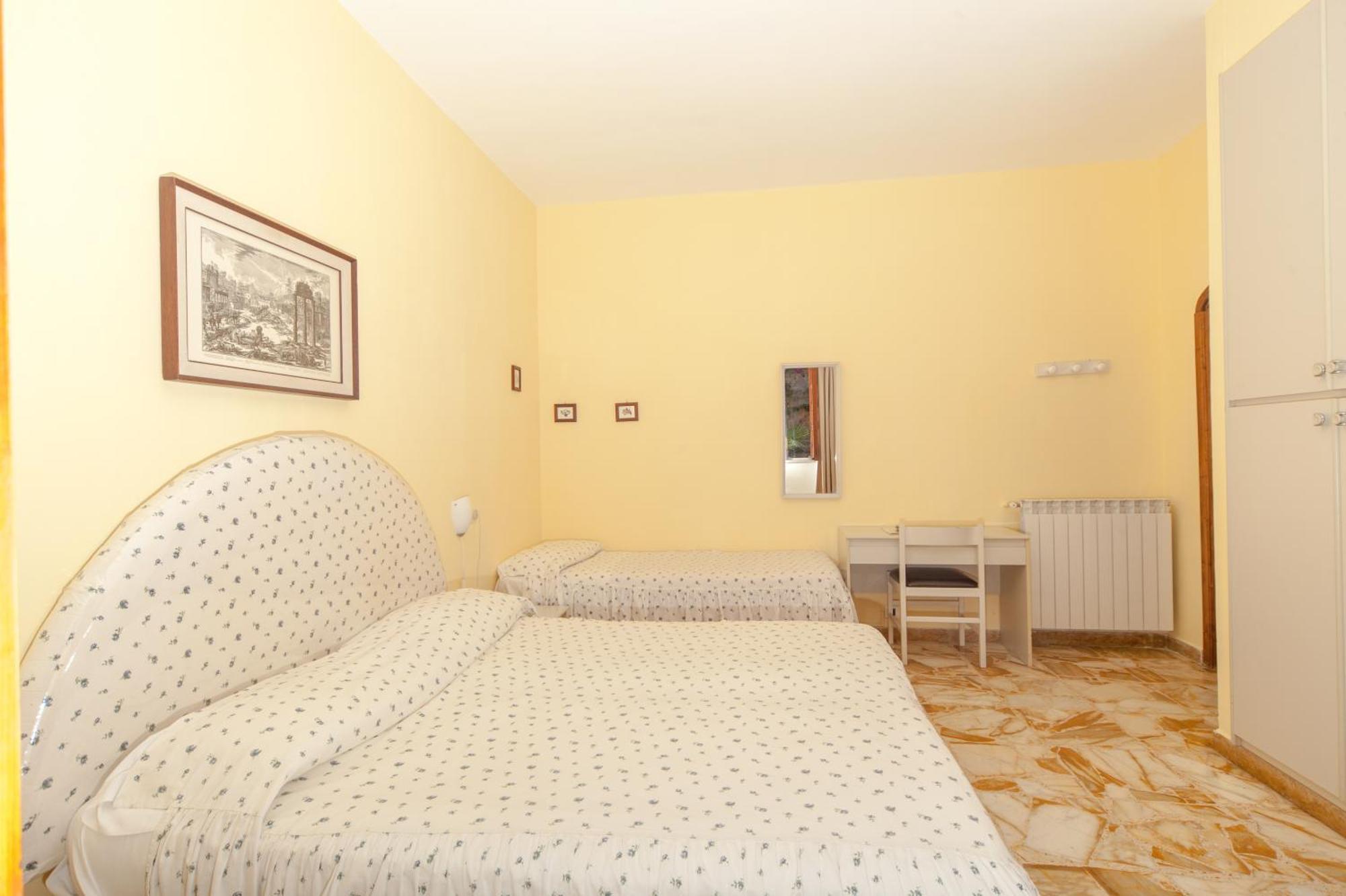 Hotel Ape Regina Casamicciola Terme Cameră foto