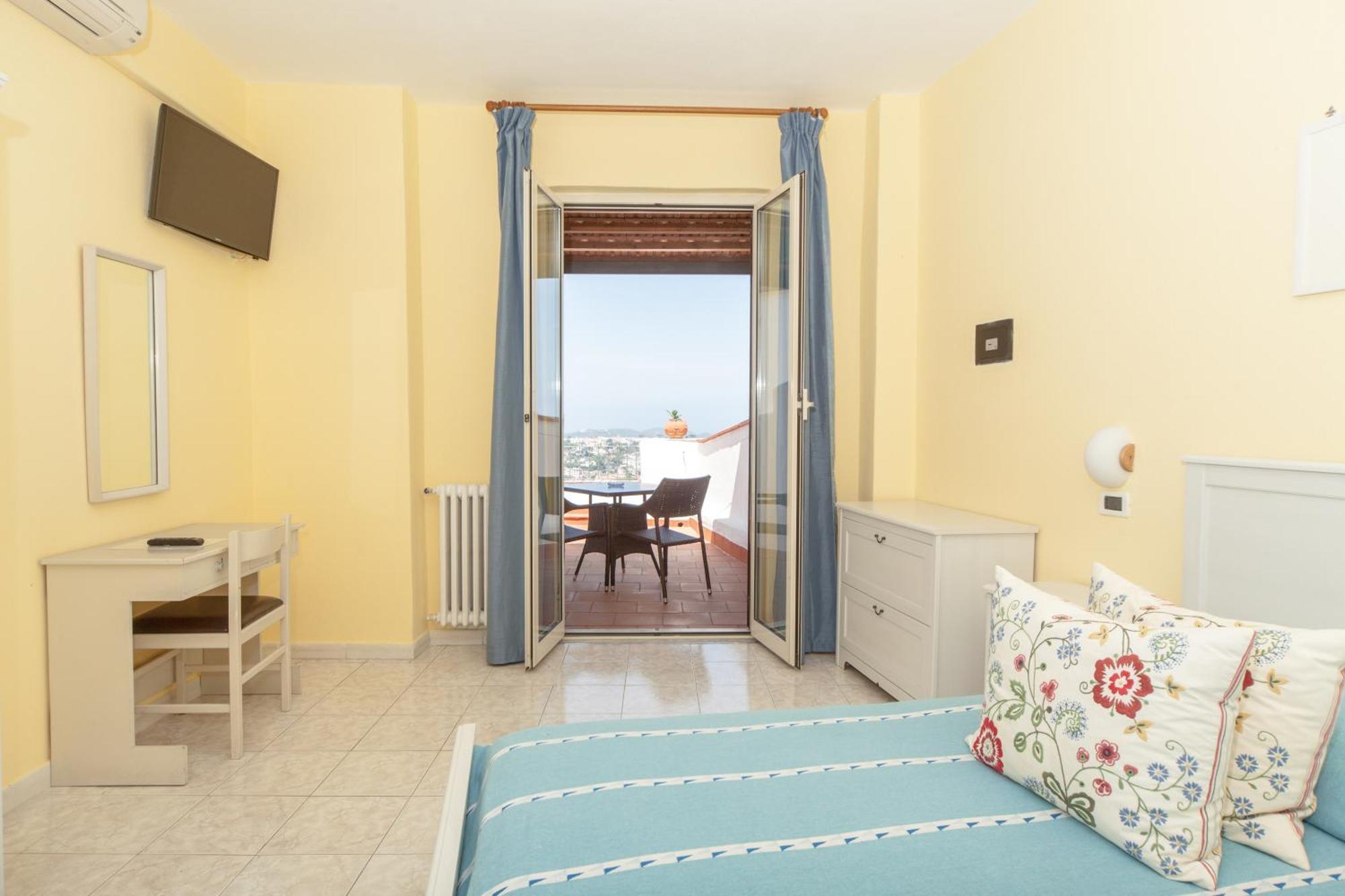 Hotel Ape Regina Casamicciola Terme Cameră foto