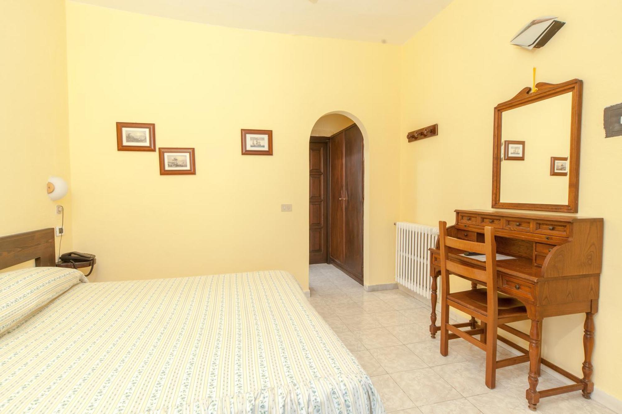 Hotel Ape Regina Casamicciola Terme Cameră foto